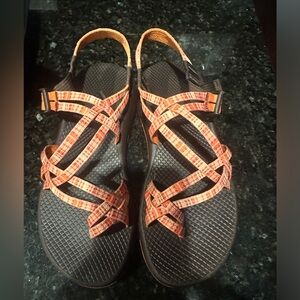 Chaco ZX/2 orange /black Multi Strap Sandals Size 9